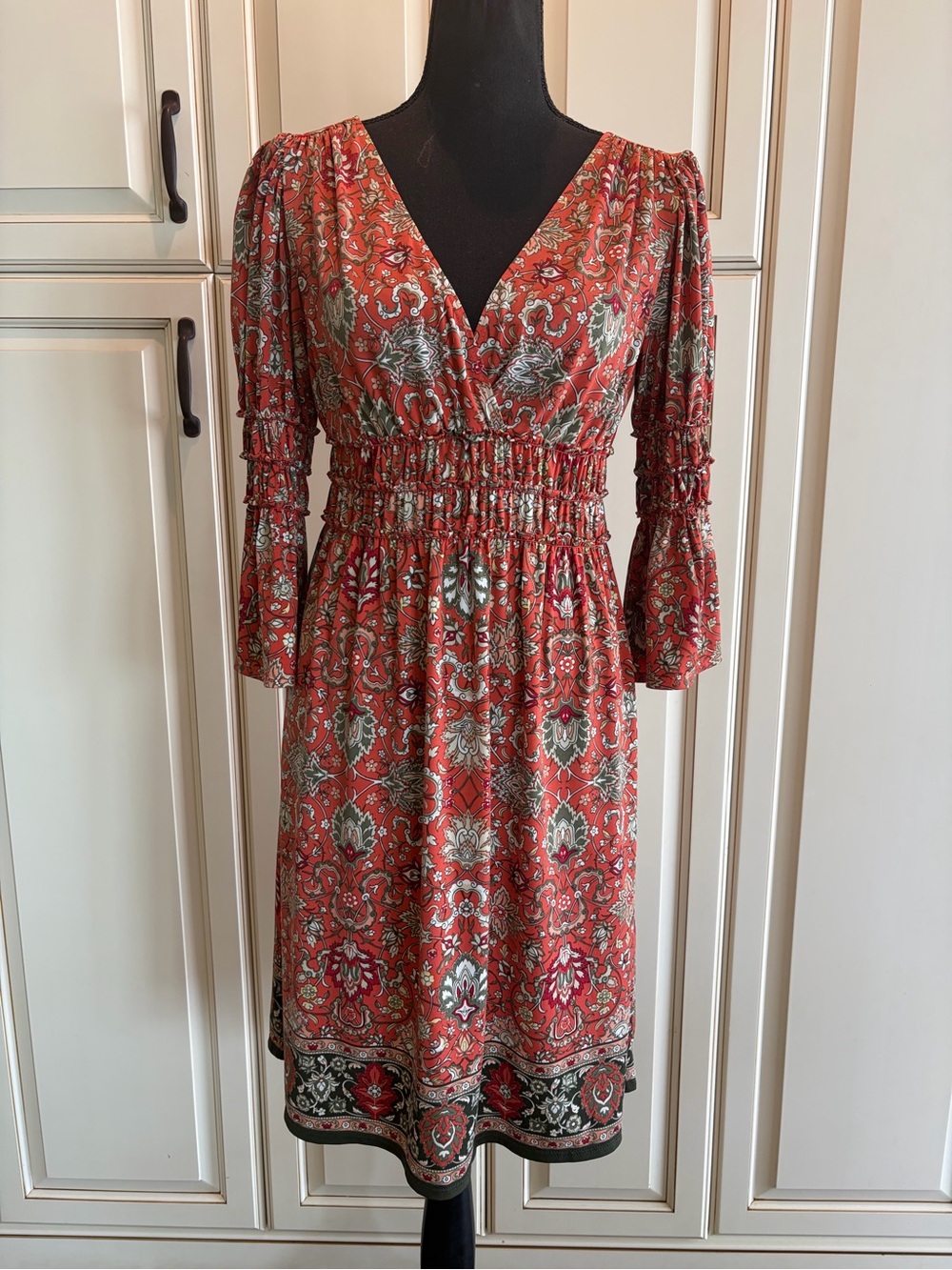 Max Edition Paisley V-Neck Smocked Ruffle Dress - Medium